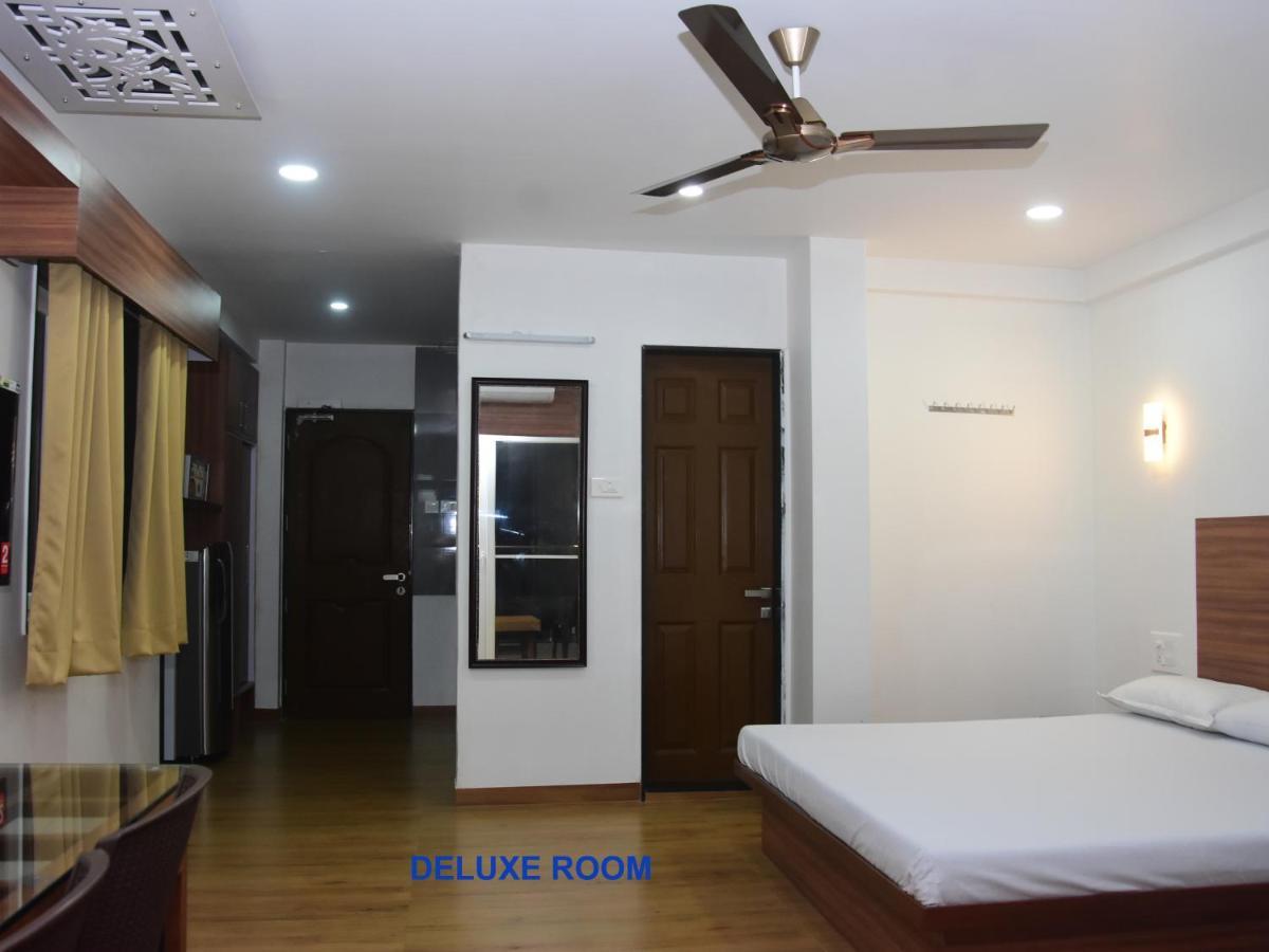 Hotel Regal Panhala Residency Esterno foto